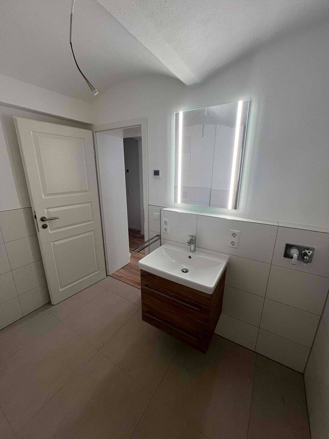 Thumbnail-++ KERNSANIERT ++ 3-Zimmer-Altbauwohnung in Toplage von Dresden-Blasewitz ++