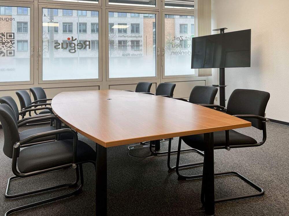 Thumbnail-Privater Büroraum für 4 Person in Regus Atrium