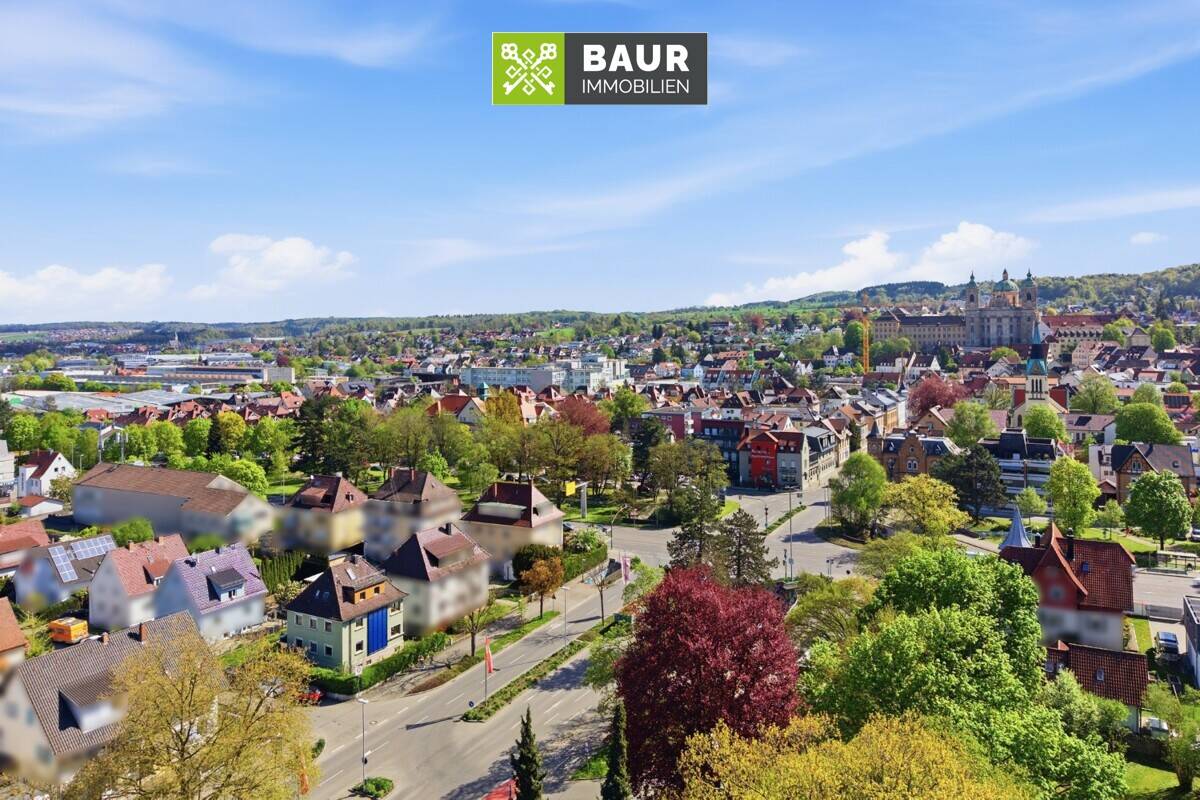 Thumbnail-360° I Charmantes Dreifamilienhaus mit Entwicklungspotenzial in zentrumsnaher Lage von Weingarten