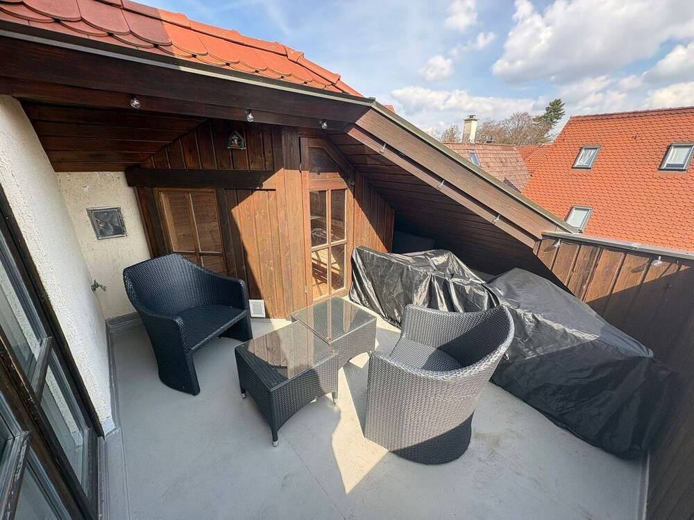 Thumbnail-Einzigartige und möblierte Wohnung mit Sauna und Dachterrasse im Herzen Friedbergs
