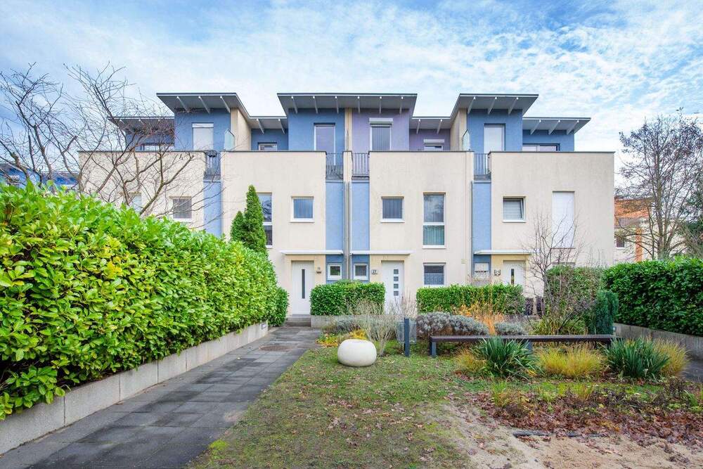 Thumbnail-Modernes Haus mit Sauna und Studio-Galerie zzgl. TG-Stellplatz im Herzen vom Schweizer Viertel