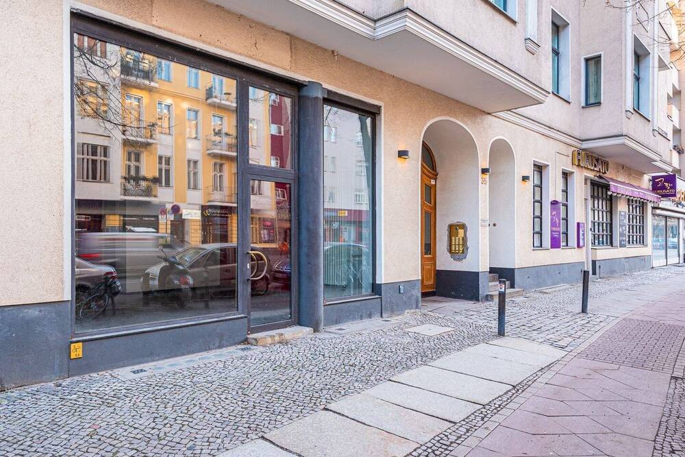 Thumbnail-Arbeiten in der Leibnizstraße - 55m²-Gewerbefläche im schönen Charlottenburg