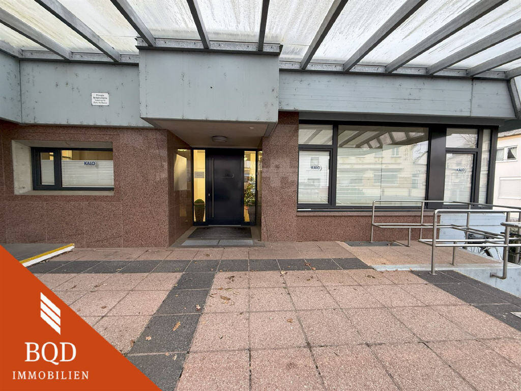 Thumbnail-Büro-Praxisfläche mit Lager