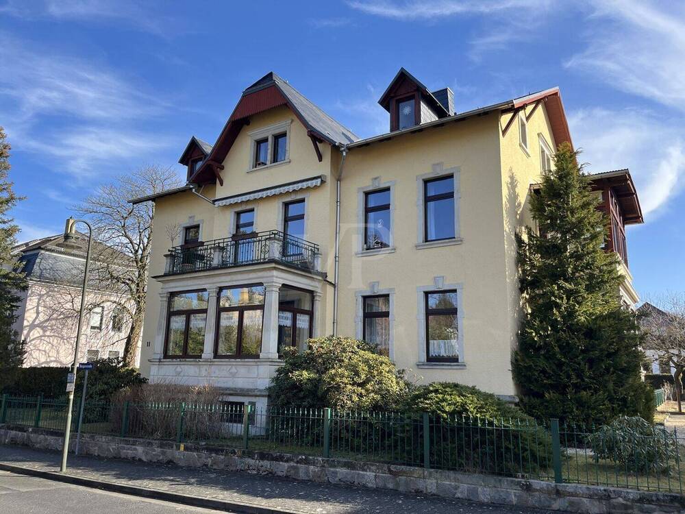 Thumbnail-Gepflegtes Mehrfamilienhaus Viktoria mit Potenzial in Dresden-Langebrück