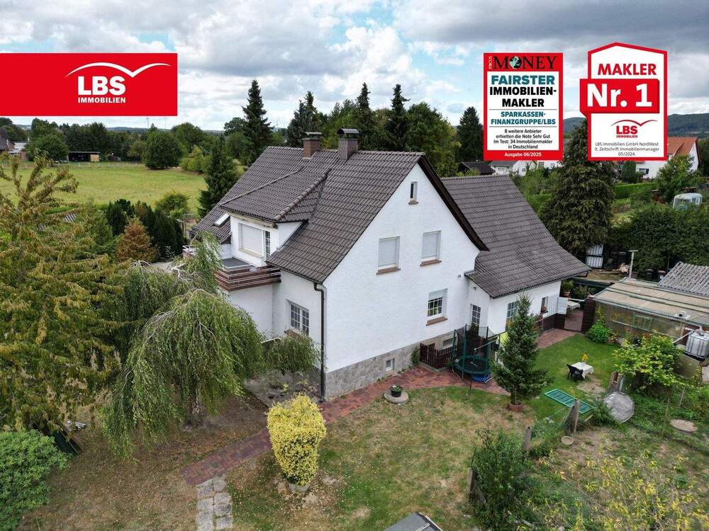 Thumbnail-Großzügiges Einfamilienhaus mit Hofcharakter in zentraler Lage - Ideal für Mehrgenerationen...