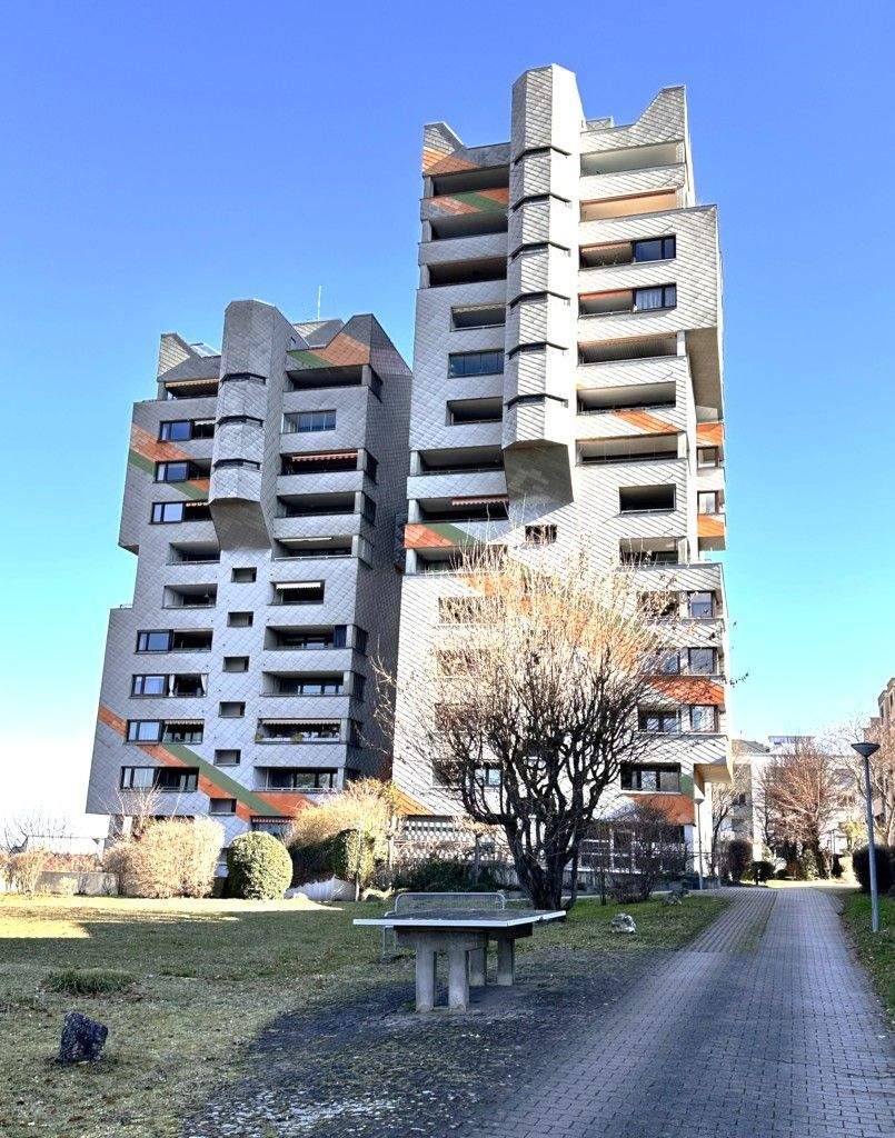 Thumbnail-Stuttgart-Neugereut: Aussicht auf Platz für die Familie - oder großzügiges Wohnen