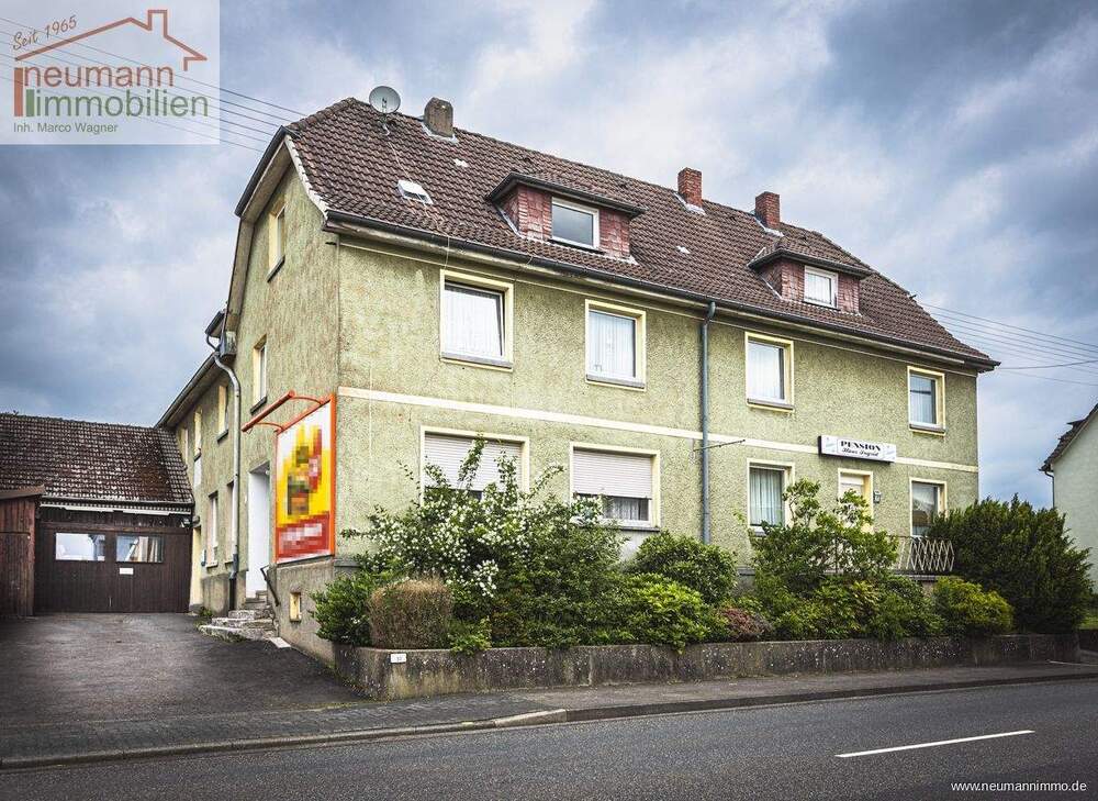 Thumbnail-Vielseitiges Wohn- und Geschäftshaus mit großem Grundstück und Entwicklungspotenzial