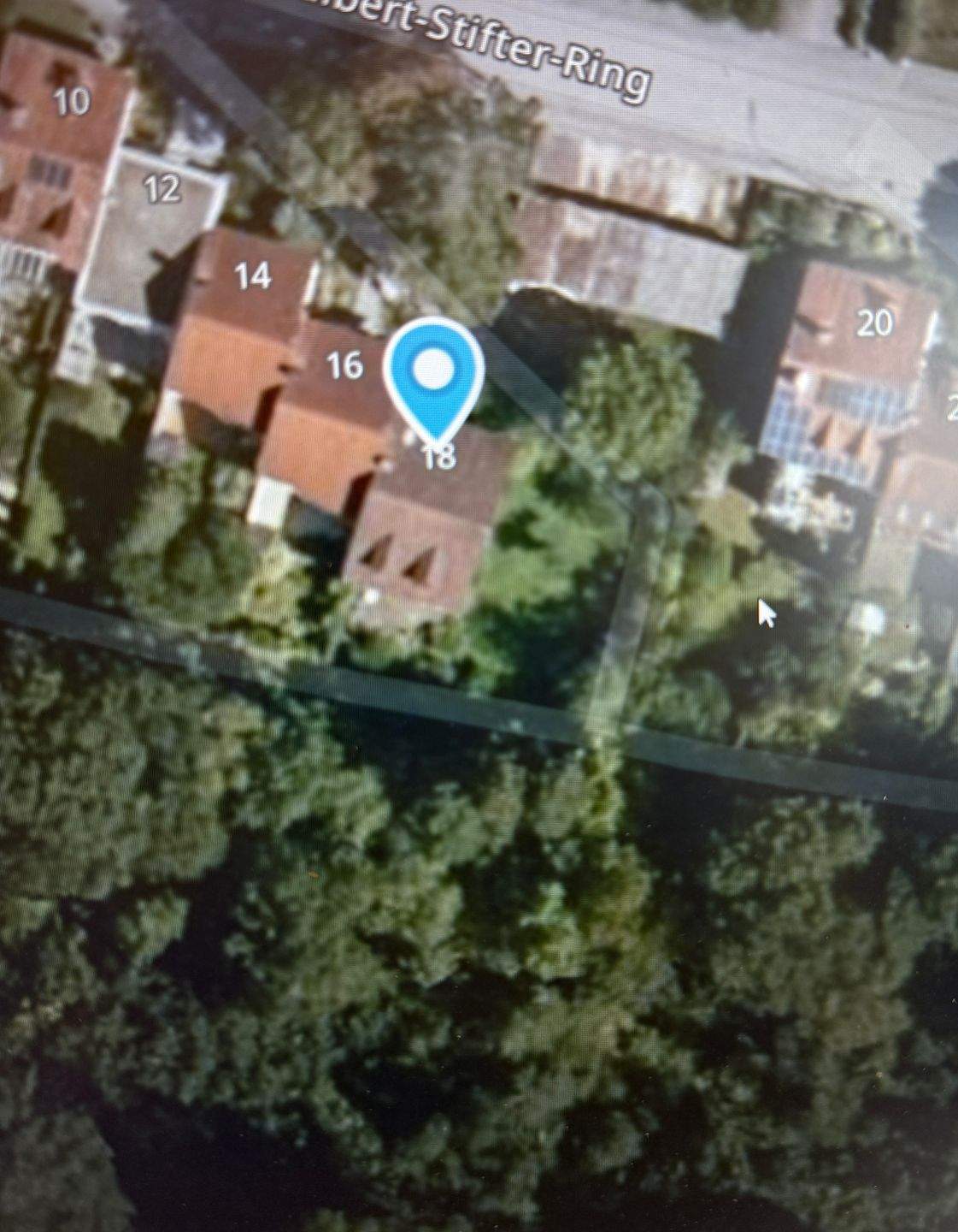 Thumbnail-Schönes Wohnhaus in unverbaubarer Lage zu verkaufen