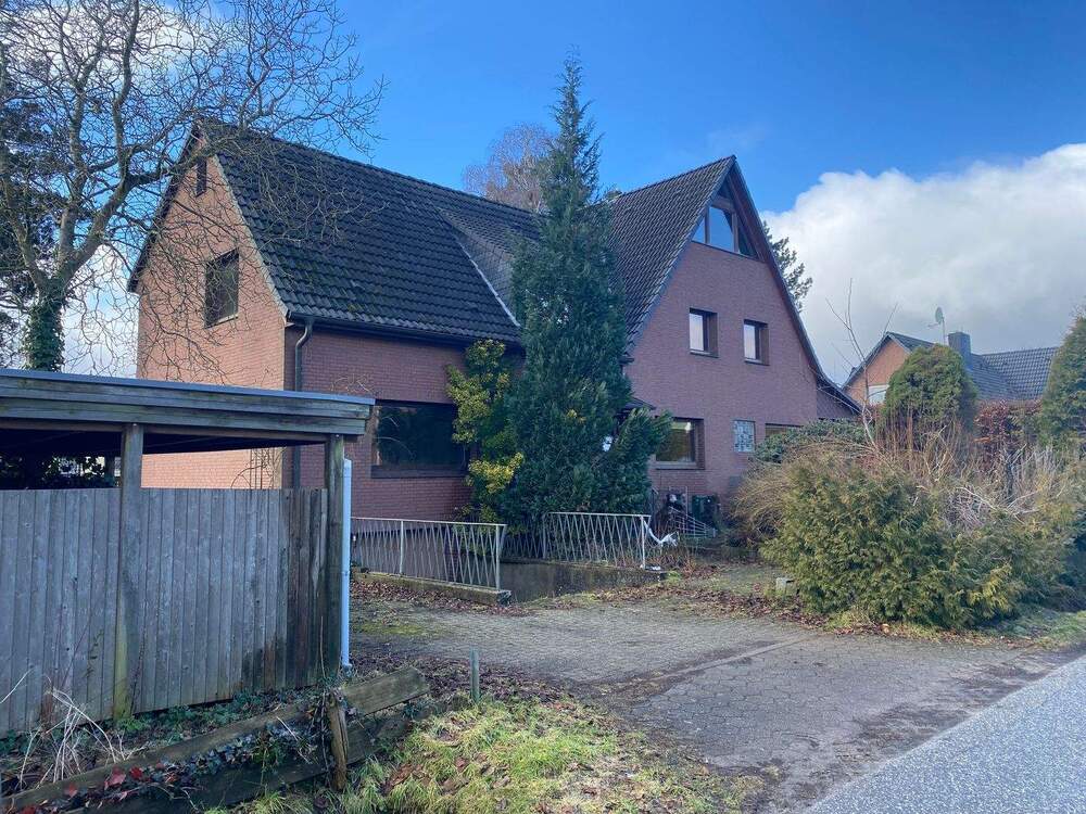 Thumbnail-Poppenbüttel Nähe Naturschutzgebiet Hummelsbütteler Moore- Baugrundstück 814 m² mit Altbestand