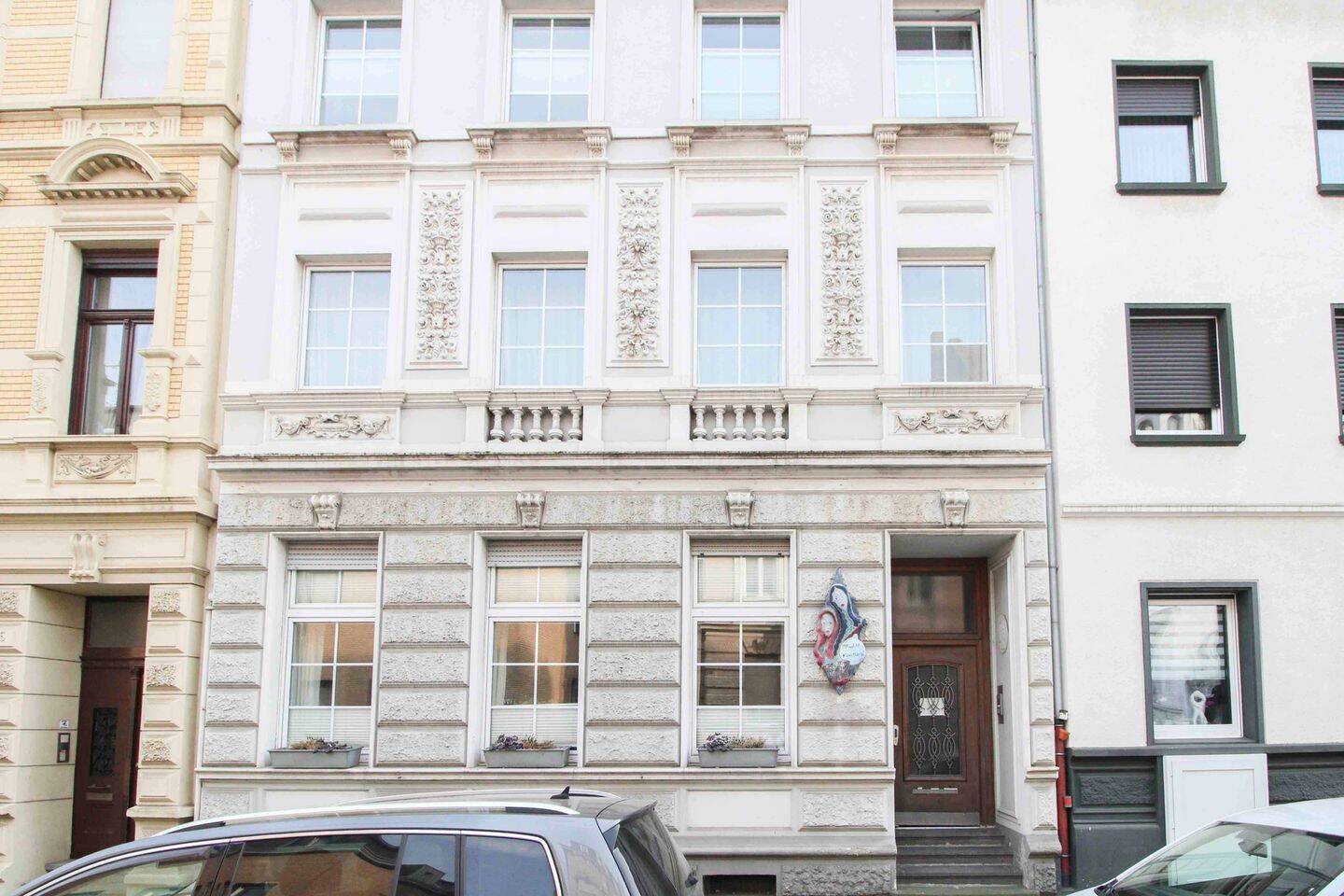 Thumbnail-Wundervoller Altbau: Voll Vermietetes 4-Familienhaus in Mönchengladbach - Nähe Innenstadt