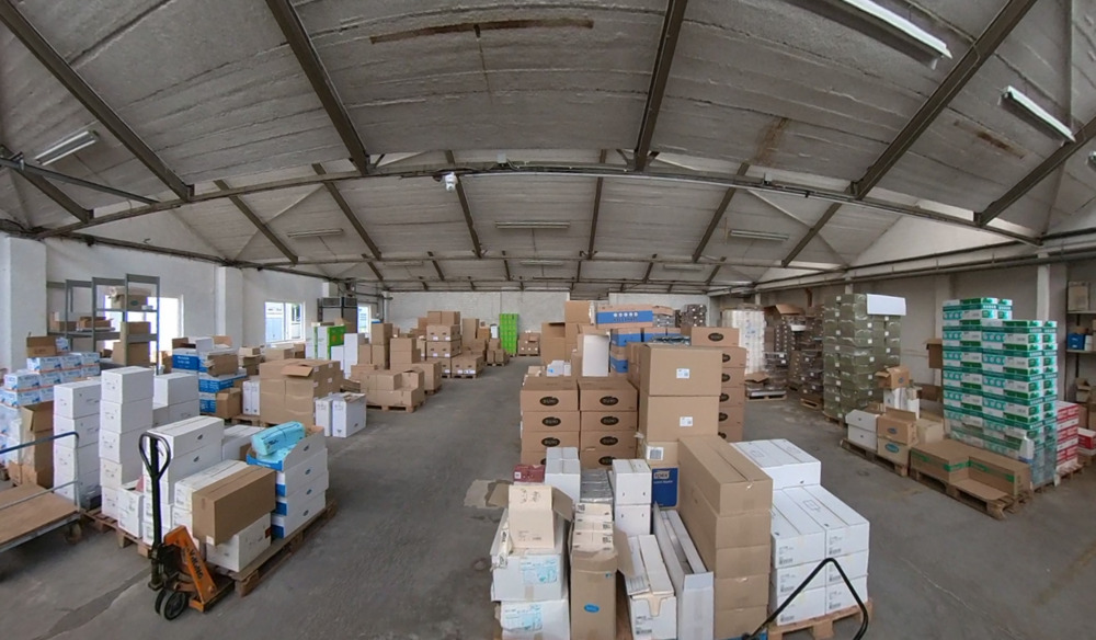 Thumbnail-Beheizbare Gewerbehalle 500m² mit WCs und Büros