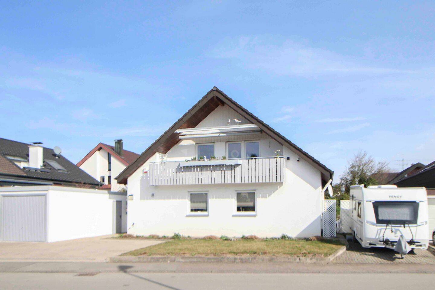 Thumbnail-Viel Platz für Familie oder Mehrgenerationen: Haus mit Garten, Loggia und Stellplatzmöglichkeiten