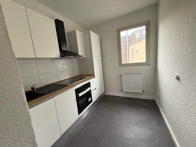 Thumbnail-Wunderschöne und frisch renovierte DG-Wohnung sucht neue Mieter!!!!!