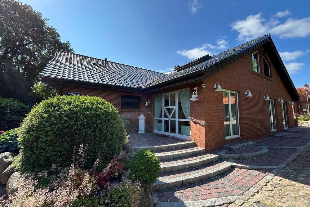 Thumbnail-Exklusives Einfamilienhaus in Top-Lage