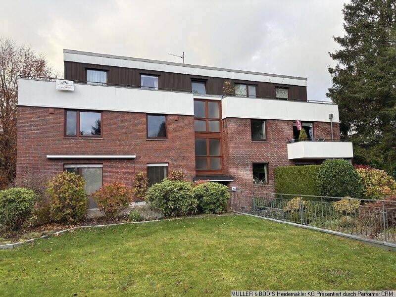 Thumbnail-Ruhige 3-Zimmer-Penthouse-ETW mit Tiefgaragenplatz!