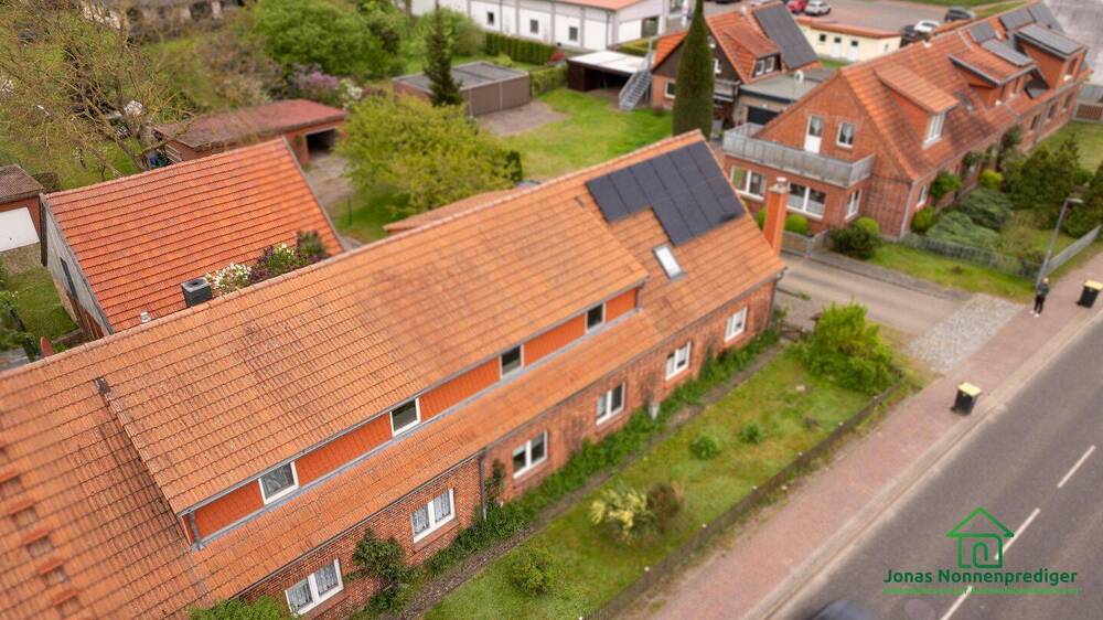 Thumbnail-Reihenmittelhaus mit Garage und Garten - für den Käufer provisionsfrei