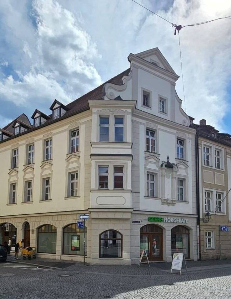 Thumbnail-Wunderschönes Ladengeschäft in Bestlage Direkt in der Fußgängerzone von Amberg Zweistöckiger Verkaufsraum