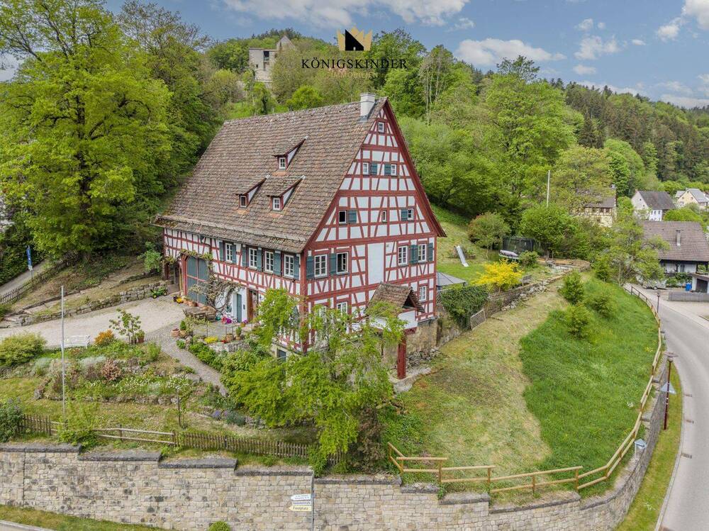 Thumbnail-Ein Anwesen mit Geschichte und Tradition. Wohnen auf über 200m² Wohnfläche