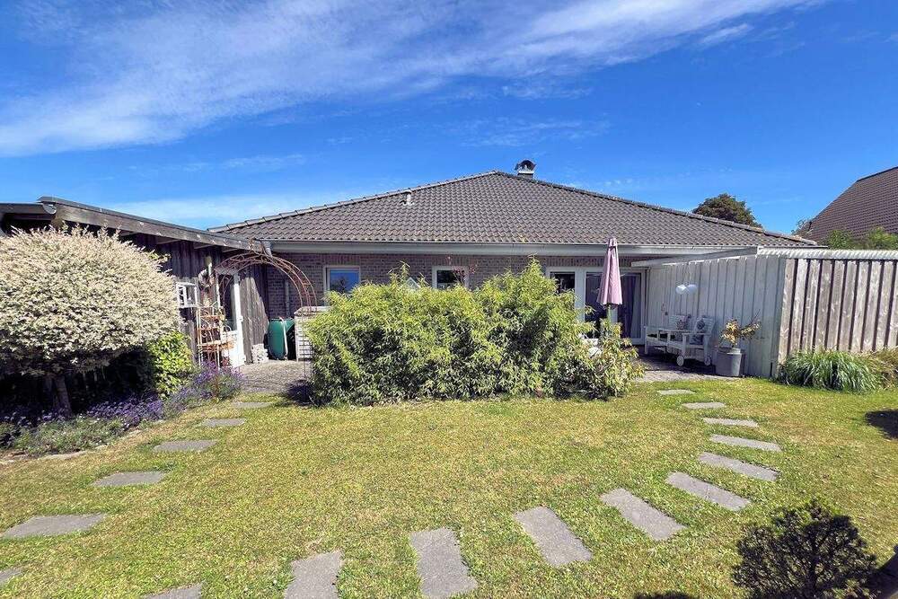 Thumbnail-Attraktive Kombi zum Wohnen und Arbeiten in Hafennähe (Wyk auf Föhr)