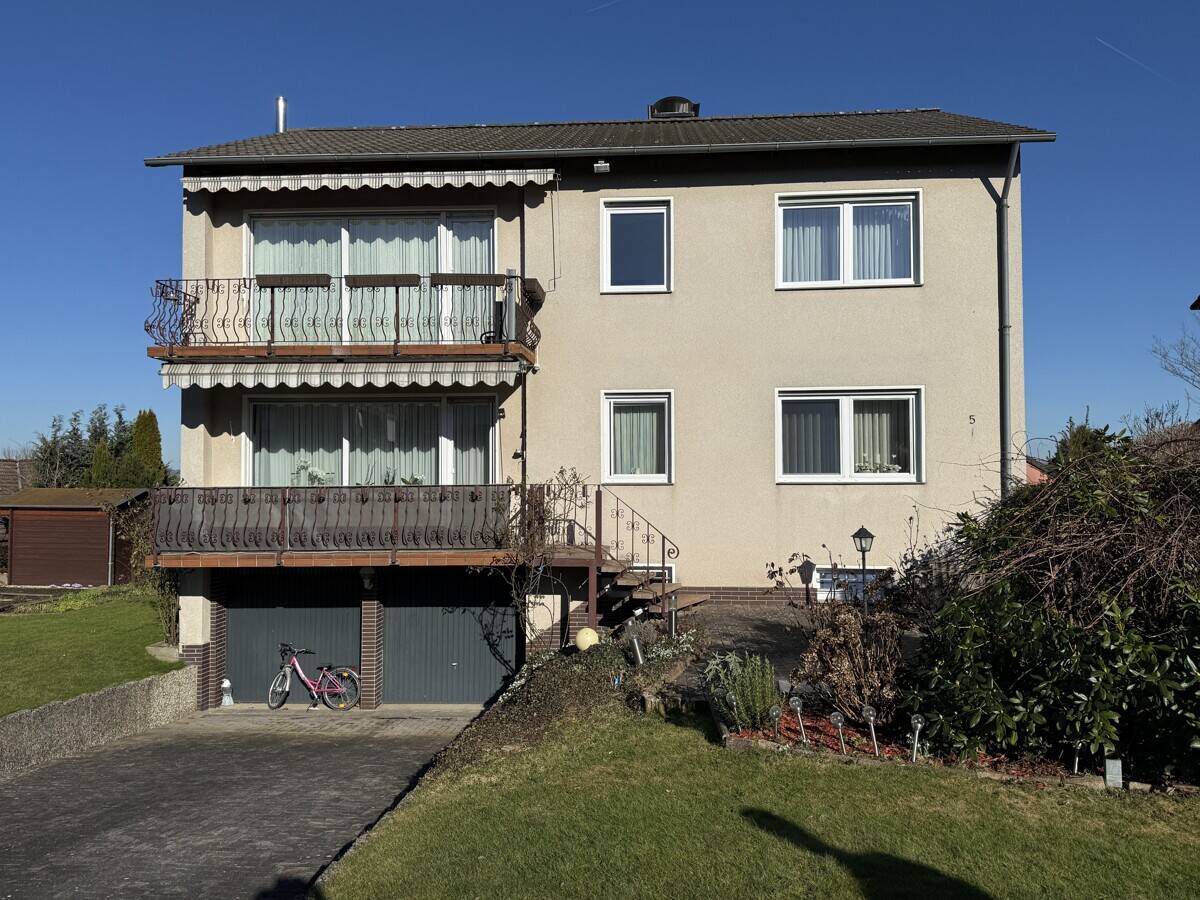 Thumbnail-Großzügiges Ein- bis Zweifamilienhaus in gesuchter Lage in Vellmar