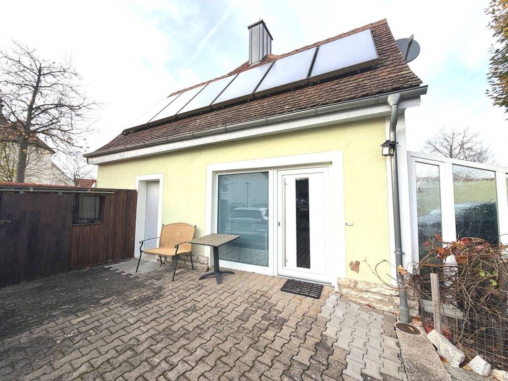 Thumbnail-Neue 2 Zimmerwohnung mit Terrasse, großer Küche mit Esszimmer, außergewöhnlichem Wohnzimmer und Schlafzimmer