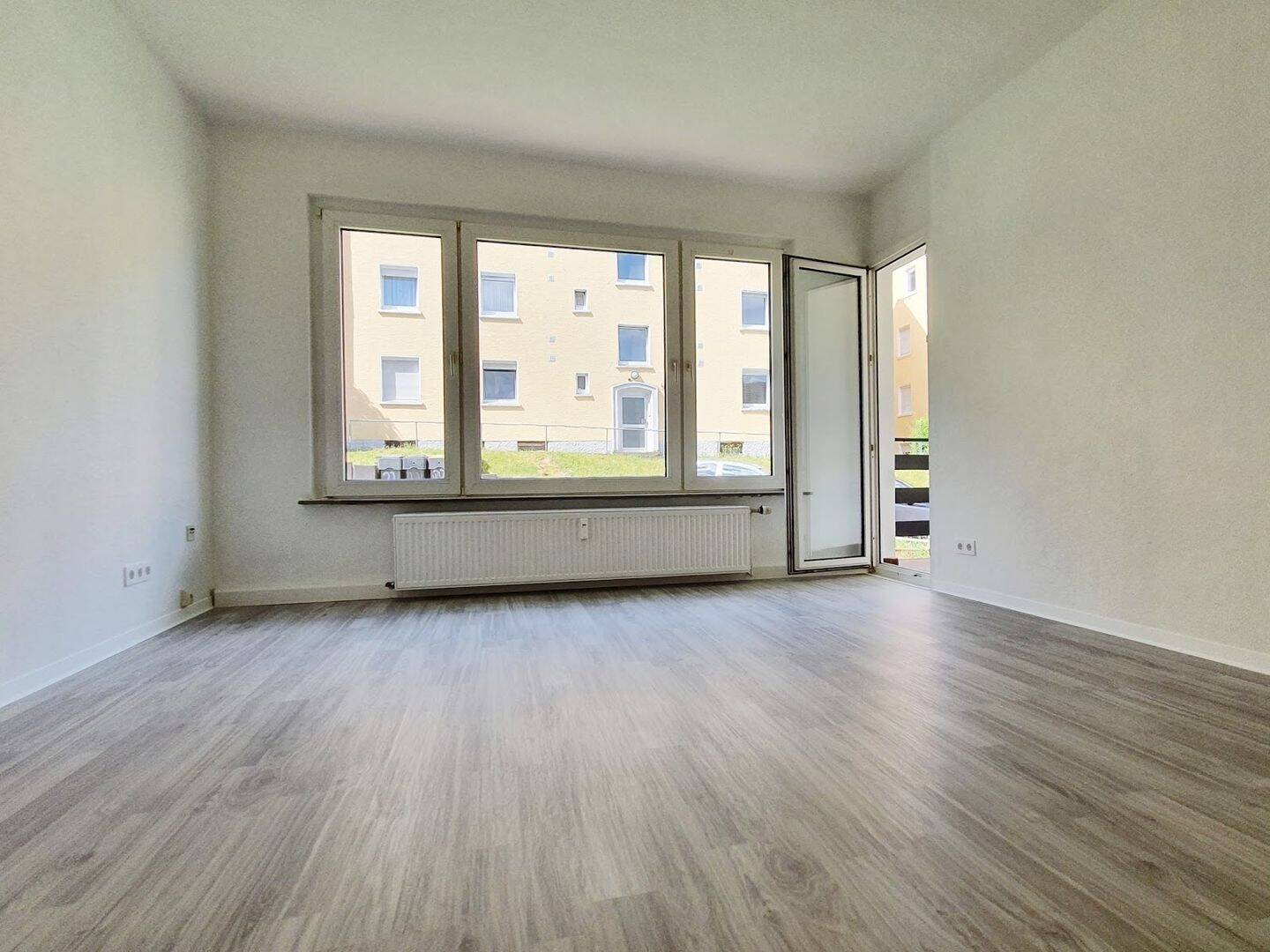 Thumbnail-Ruhe genießen in Werdohl-Eveking - Renoviert, 3 Zimmer, Balkon - 500€ Gutschein*