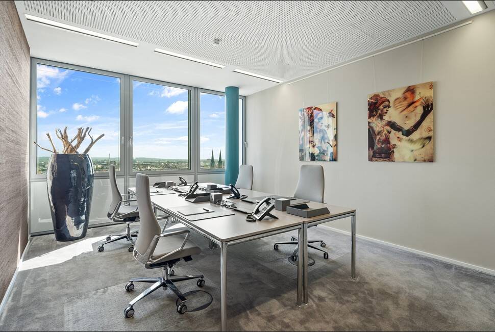 Thumbnail-Co-Working Hotdesk während der Geschäftszeiten im Dreischeibenhaus - Königsallee