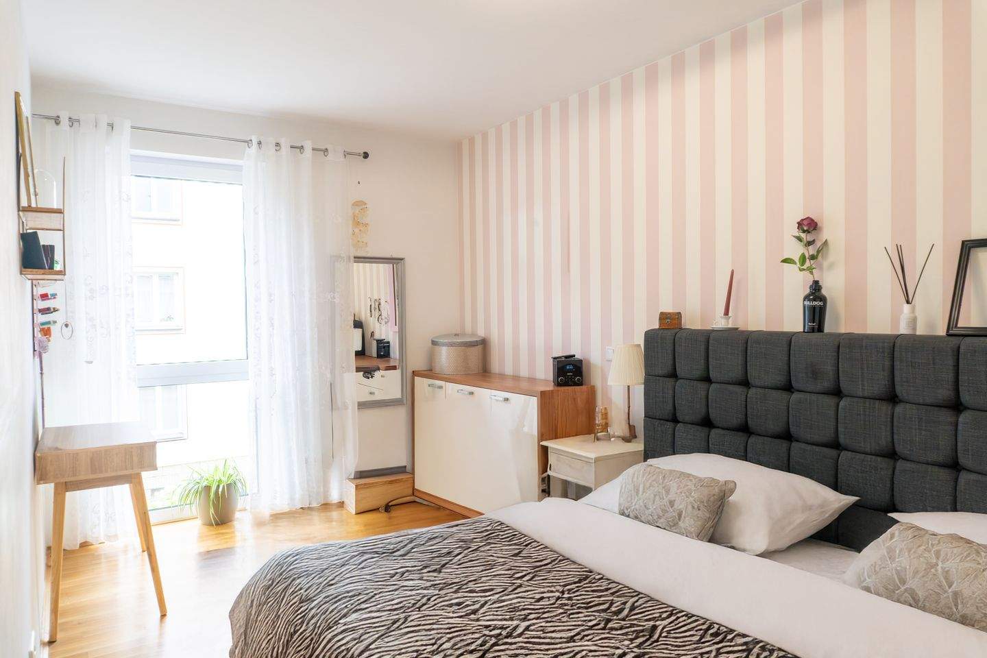 Thumbnail-+++ Wohnkomfort trifft Lage - Moderne 3-Zimmer-Wohnung in Dresdens Südvorstadt +++