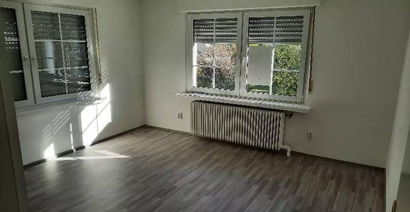 Thumbnail-??????Helle 3-Zimmer-Wohnung mit Einbauküche, Gartennutzung in Sankt Augustin - ab 01.09.
