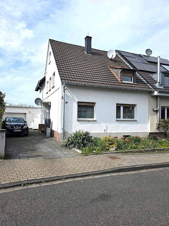 Thumbnail-Charaktervolles Mehrfamilienhaus mit erweiterbarem Nutzungspotenzial in Bergheim