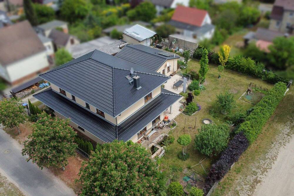 Luftbild Fassade und Dach