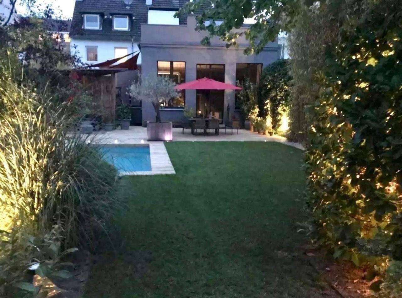 Thumbnail-SOLIDES ZINSHAUS mit Loft & Pool (7 Einheiten & Ausbaureserve)