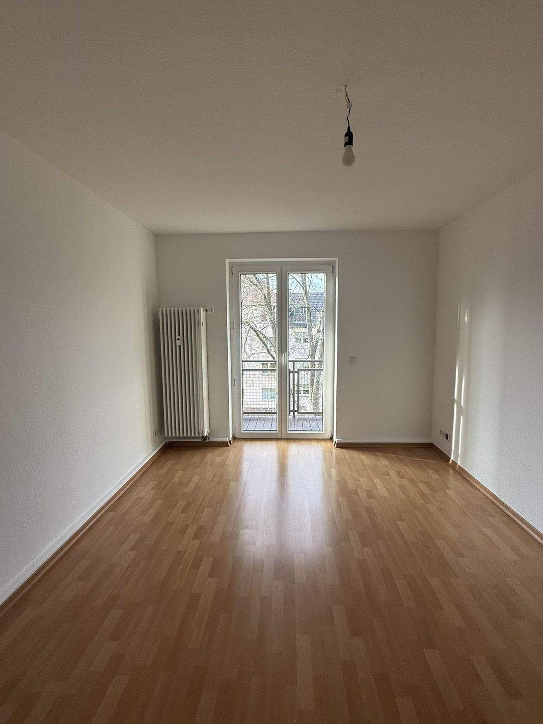 Thumbnail-Möckern...Top geschnittene 2-Raum-Whg. mit Balkon+Eckwanne!