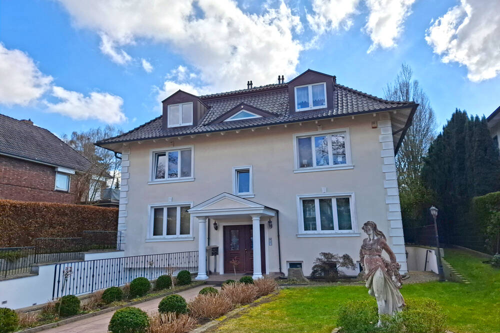 Thumbnail-Ein Muss für die Generation 50plus ist diese Dachgeschosswohnung im 4 Parteien-Haus