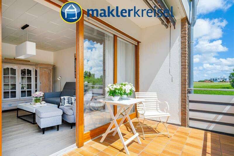 Thumbnail-Nordseeheilbad Carolinensiel: schicke Eigentumswohnung mit Balkon und Garage in zentraler Lage