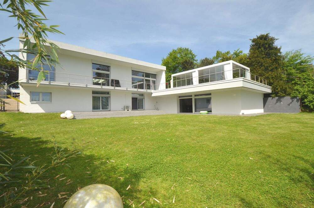 Thumbnail-EXKLUSIVES VILLENANWESEN - PREMIUM AUSSICHTSLAGE - MIT BEEINDRUCKENDER GARAGENKAPAZITÄT