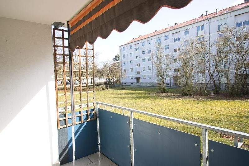 Thumbnail-Renovierte schöne 3-Zimmerwohnung mit Balkon und Stellplatz am Bergl in Schweinfurt