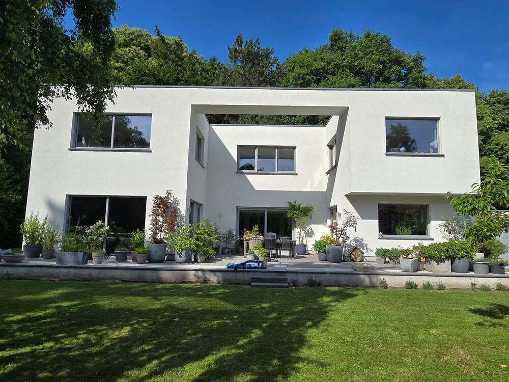 Thumbnail-MeinRaum... Die Natur direkt vor der Tür! Freistehendes Komforthaus mit einem gr. Gartengrundstück, Terrassen und Doppelgarage in Wassenberg