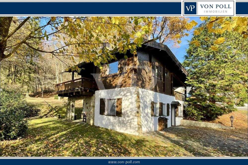 Thumbnail-Blockhaus am Waldrand auf sehr großem Grundstück mit Teich und Bachlauf