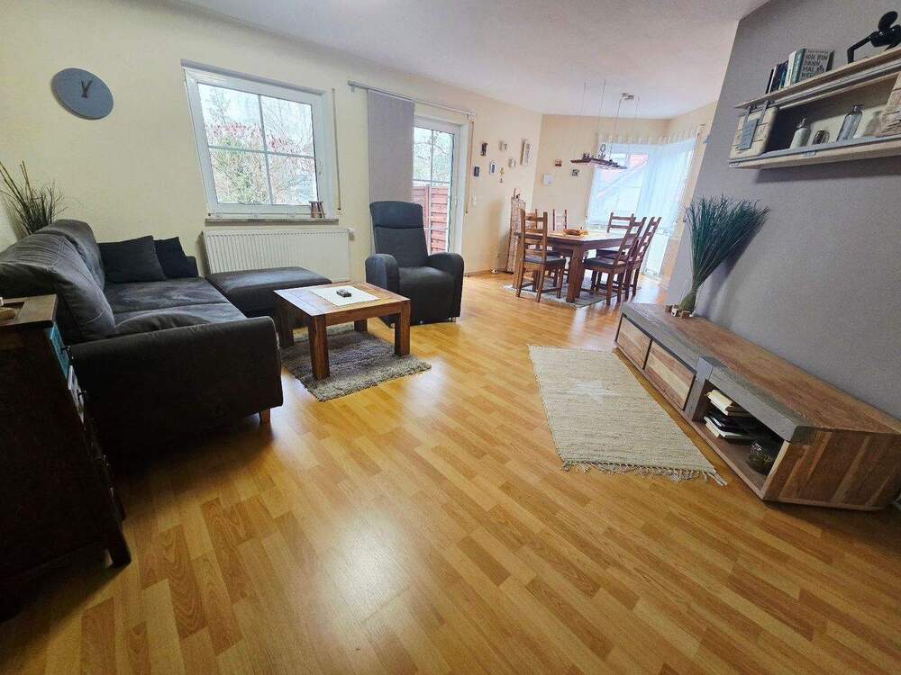 Thumbnail-Gemütliche 2-Zimmer-Wohnung mit EBK und TerrasseGartenanteil in Reichelsdorf, Nürnberg