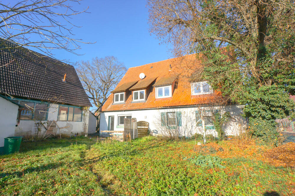 Thumbnail-Charmantes Bauernhaus mit großem Grundstück und vielfältigem Entwicklungspotenzial