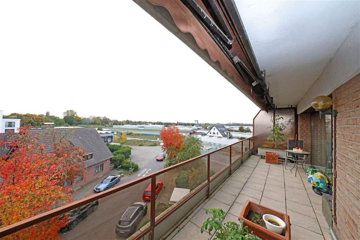 Thumbnail-Immobilien-Richter: Möblierte Wohnung am Deich in Düsseldorf-Vollmerswerth