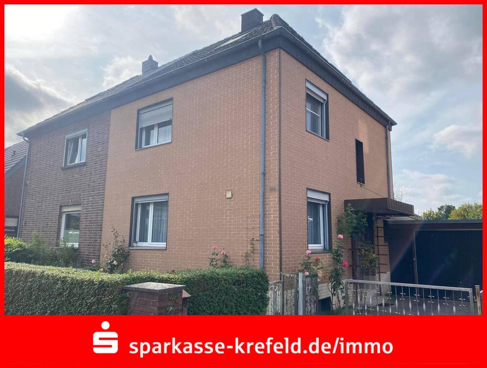 Straßenansicht