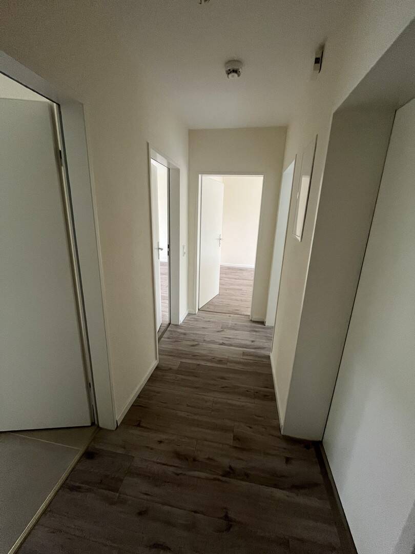 Thumbnail-Moderne 2-Zimmerwohnung mit Balkon, neuer Einbauküche & modernem Bad - sofort bezugsfrei