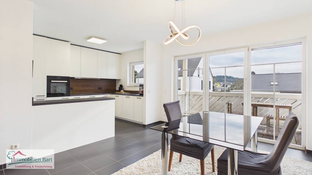 Thumbnail-DIREKTE GRENZE L-REMICHL-SCHENGEN: GEPFLEGTE 3ZKB WOHNUNG MIT CARPORT IN PERL-BESCH!