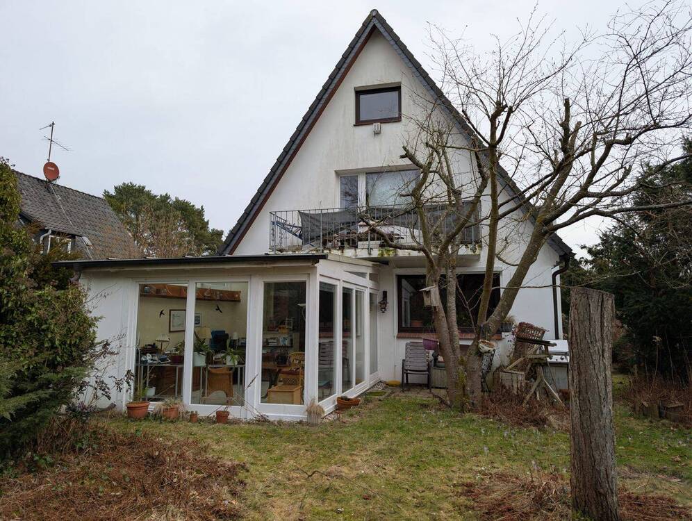 Thumbnail-Einfamilienhaus mit Anliegerwohnung und Wintergarten in familienfreundlicher Lage von Harburg-Eißendorf