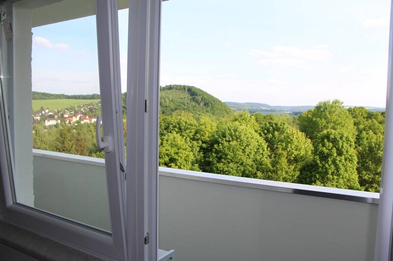 Thumbnail-***Sanierte 1,5 Raum Wohnung mit Einbauküche und Balkon***