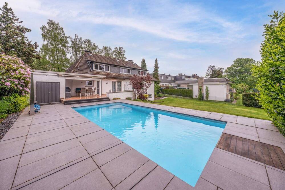Thumbnail-Ihr Familienparadies in Ehringhausen: Viel Platz, eigener Pool & Sauna