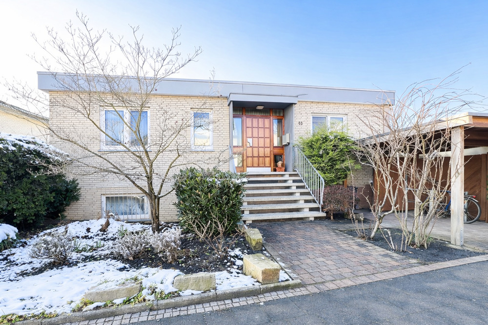 Thumbnail-Raum für Familie und berufliche Visionen - hochwertiger Bungalow mit vielseitigem Nutzungskonzept