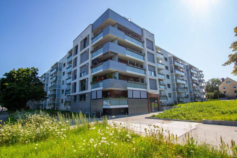 Thumbnail-In der Herrichtung! 2-Raumwohnung mit Dusche, Aufzug und Balkon!